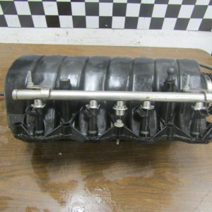 04-09 CADILLAC LH2 XLR V8 INTAKE MANIFOLD w/ FUEL RAIL & INJECTORS CLEAN OEM