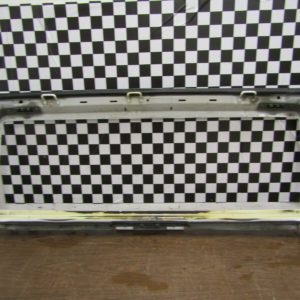 11-18 Jeep Wrangler Windshield frame. Does not come with glass or moldings