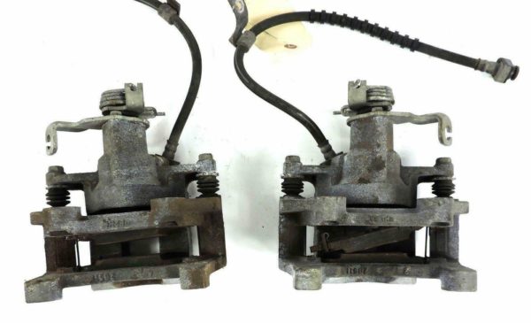 2005-2007 Ford Mustang REAR Brake Calipers Pair RH & LH OEM # FO3235