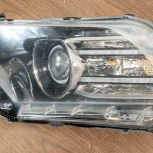 2013-2014 Ford Mustang GT Headlight LH Left Side For Parts or Repair. Ford OEM