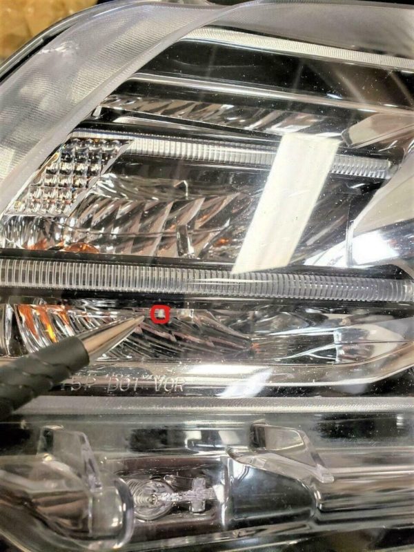 2013-2014 Ford Mustang RH Right Passenger Side Xenon HID Headlight OEM