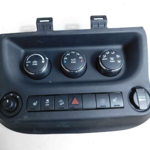 2014-2018 Jeep Wrangler JK OEM AC Heater Control 68197437AA 56054278AA