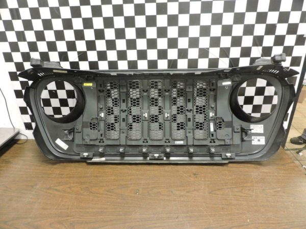 2018-2021 Jeep Wrangler JL OEM Grille Black w/ Inserts 68316767AC