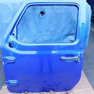 Jeep Wrangler 19 Front left door SHELL