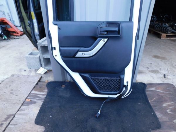 Jeep Wrangler 11-19 Rear left door