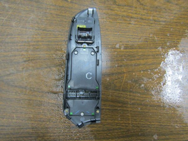 05-06 Honda Crv Power Master Window Switch OEM