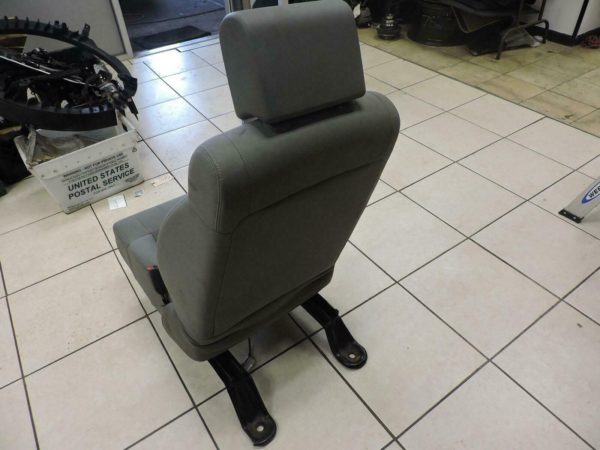 2007-11 Jeep Wrangler JK JKU Passenger Gray Cloth Manual Seat w Track & Headrest