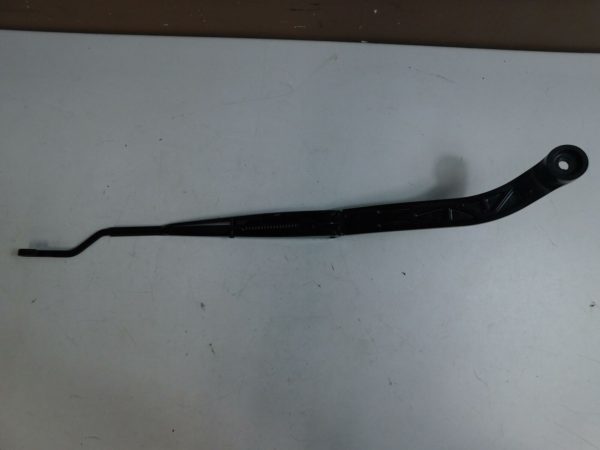 2017-2019 Honda CRV OEM Driver Windshield Wiper Arm 76600-TLA-A01