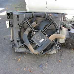 10-17 Jeep Wrangler JK radiator with fan