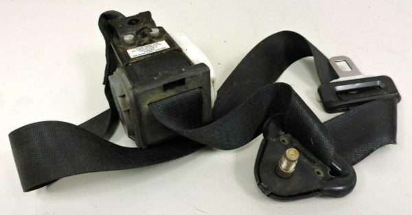 2005-2006 Jeep Wrangler Front Seat Belt Left Driver Side Black OEM 5KK651X9AA