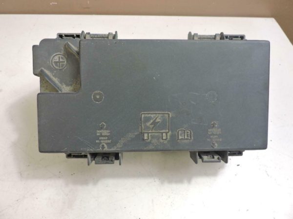 2011 Jeep Wrangler 3.8L TIPM Temic Integrated Module Fuse Box 04692332AE OEM