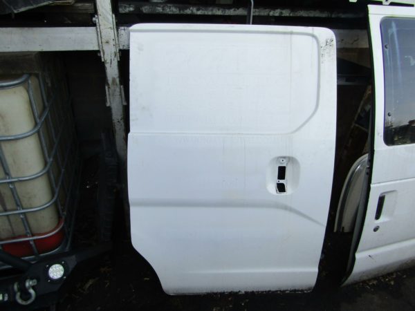 2015-2016 NISSAN NV200 Right Rear Door Sliding Cargo Van w/o Glass OEM