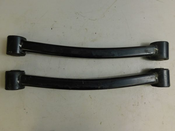 2018-2020 Jeep Wrangler JL OEM Rear Lower Control Arm Pair 68247741AA