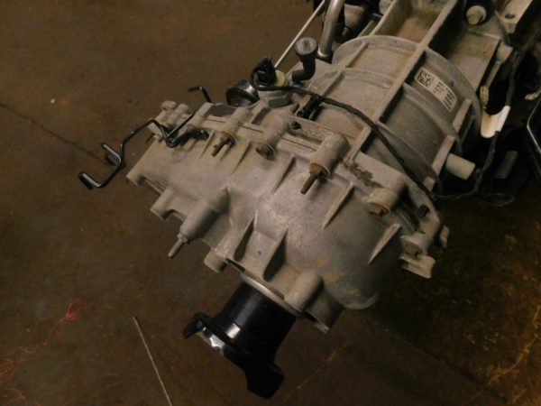 2018-2020 Jeep Wrangler JL OEM Transfer Case Assembly 68240445AB 10600 Miles