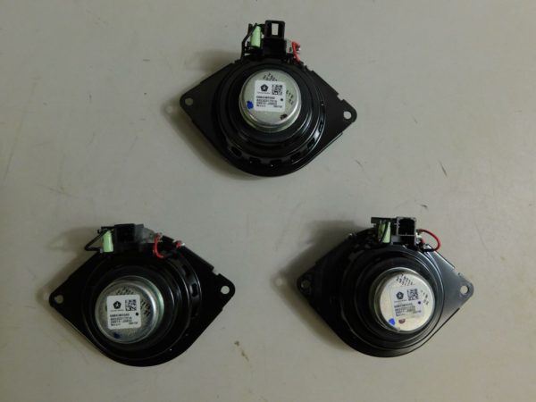 Chrysler Dodge Jeep Ram OEM Mopar Front Speaker Tweeter Set of 3 68043045AD