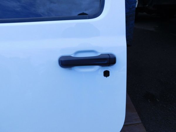 Jeep Wrangler 19 Front right door