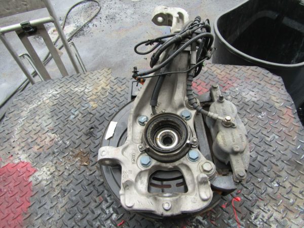 Spindle Knuckle Front FORD F150 RAPTOR Right 17